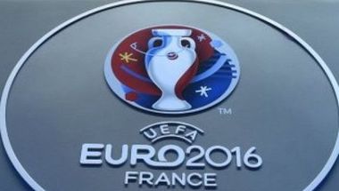 حكومة فرنسا غاضبة من اختيار اغنية النشيد الرسمي ليورو2016