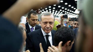 الرئيس التركي يغادر جنازة “كلاي” غاضبا