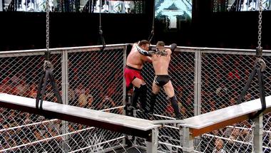 NXT تيك أوفر ذا إند : ساموا جو يحافظ على بطولة NXT