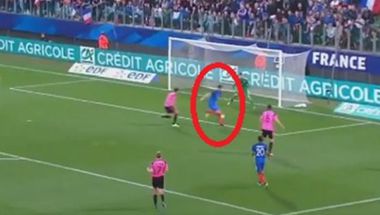 بالفيديو.. أوليفييه جيرو يسجل هدفا مذهلا لفرنسا أمام اسكتلندا