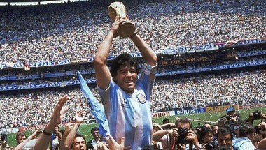 مارادونا يدون في كتاب ذكرياته عن مونديال 1986