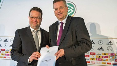 التقرير المالي للاتحاد الألماني لكرة القدم 2015
