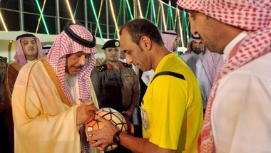 أمير الباحة يرعى نهائي بطولة “مشاري بن سعود” لكرة القدم