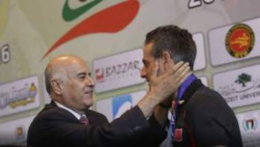 بطل العالم في التايكواندو يقرر تمثيل فلسطين في الاولمبياد