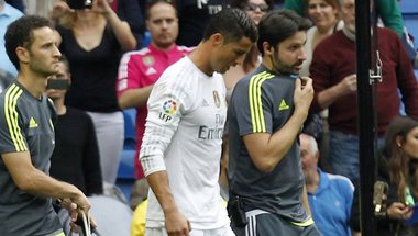 رونالدو يشترط على ريال مدريد التعامل مع طبيب خاص