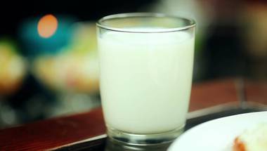ثلاثة أسباب تدفعك للاعتماد على الحليب لإنقاص الوزن