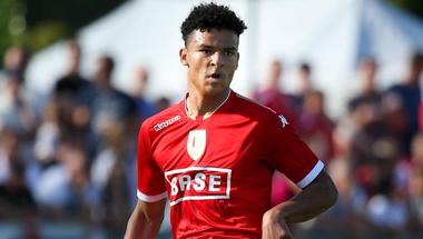 المنتخب المغربي ينفي استدعاء لاعبا بلجيكا دون موافقته