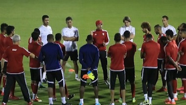 بالفيديو.."الإمارات اليوم" تتابع تدريبات المنتخب