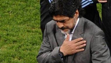 
مارادونا يعترف بأبوته لابن له بعد 30 عاماً من الإنكار | رياضة
