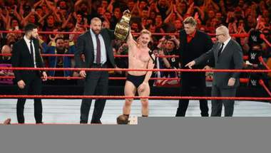 تايلر بايت اول بطل بريطاني في عالم WWE