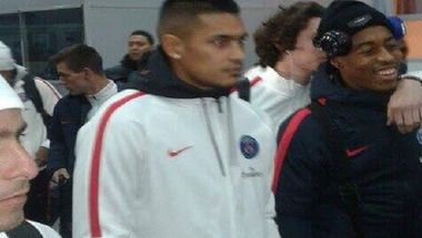 فريق باريس سان جرمان يصل تونس قبل يوم من لقائه الودي بالإفريقي