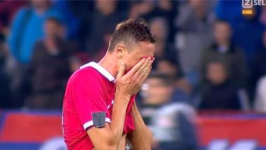 نجم مانشستر يونايتد يدخل في نوبة بكاء بعد تأهل صربيا لكأس العالم