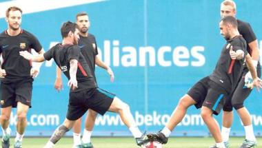 برشلونة يعيد ميسي بطائرة خاصة لخوض مباراة أتلتيكو «العصيبة»