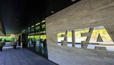 "الفيفا" يغرم السعودية بسبب "بي أن سبورت""الفيفا" يغرم السعودية بسبب "بي أن سبورت"