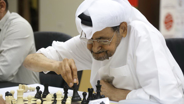 يمني وإسباني يحرزان لقبي «شطرنج كبار السن»