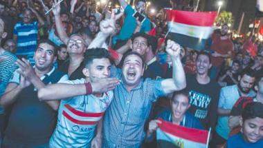 صلاح يقود مصر إلى مونديال روسيا بعد غياب 28 عاماً