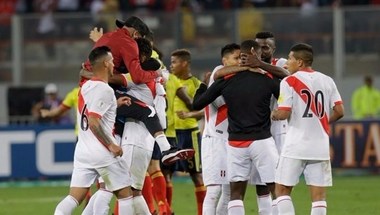 بيرو تهزم نيوزيلندا وتتأهل لـ مونديال روسيا