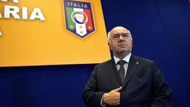 رئيس الاتحاد الإيطالي: استقالتي سياسية.. ولم أختر فينتورا