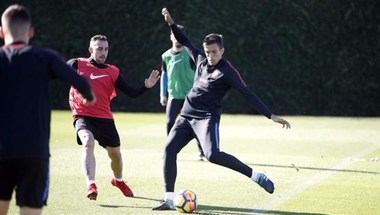 ديولوفيو وألكاسير يتدربان مع الفريق الثاني لبرشلونة