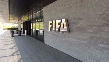 "فيفا" يطلب ضمانات حكومية لاستضافة كأس العالم 2026