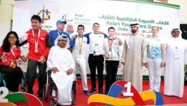 منصور بن محمد يشهد ختام دورة الألعاب الآسيوية البارالمبية للشباب