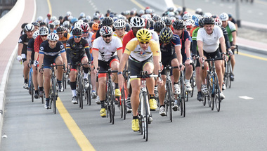 أكثر من 2000 دراج في «تحدي سبينس دبي»
