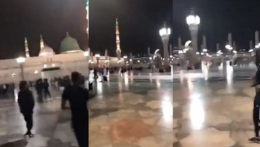 بالفيديو.. لاعبوا الهلال يزورون المسجد النبوي بعد وصولهم إلى المدينة - صحيفة صدى الالكترونية