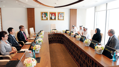 «دبي الرياضي» يبحث مع الاتحاد الدولي تطوير كرة الطاولة