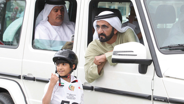محمد بن راشد يشهد سباق «البوني» للأطفال