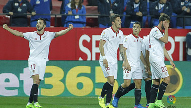 رسميا: إشبيلية يفتقد خدمات 3 نجوم في مباراة القمة أمام برشلونة