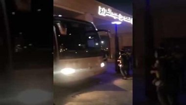أخبار النصر .. جماهير النصر تهاجم حافلة لاعبي الفريق