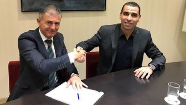 الإسباني لوكاس ألكاراز مدربا جديدا للمنتخب الجزائري‎الإسباني لوكاس ألكاراز مدربا جديدا للمنتخب الجزائري‎