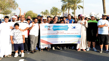 400 مشارك في مسيرة دبي لـ«أسبوع الأصم»