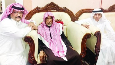 «مؤسس الرياض» الزير : 70 عاماً عمـر علاقتـي بـأول مـديـر لكـرة الـهــلال