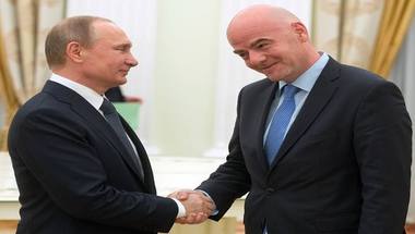 
الرئيس الروسي بوتين يقوداجتماعا للجنة تطوبر الرياضة في الفيفا | رياضة
