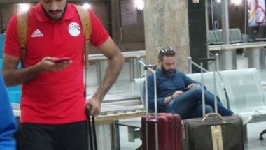 صور| بعثة المنتخب تعود للقاهرة وسط حالة حزن بعد الخسارة من تونس