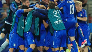 يورو 21 : إيطاليا تحقق الانتصار الأول على الدانمارك