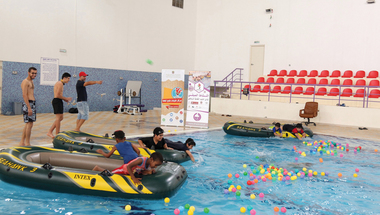 نادي الذيد ينظم مهرجان الألعاب المائية لمركز فلج المعلا
