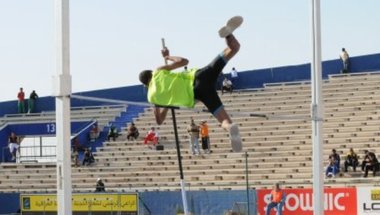 
بطل آسيوي عراقي بألعاب القوى يهجر الملاعب ويعمل "حمالاً" في سوق خضار | رياضة
