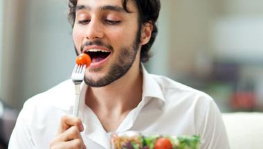 كيف تحدد الطعام صحي لجسمك؟