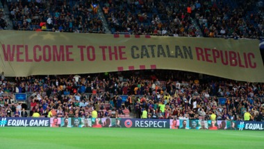 صورة | مأزق جديد لليويفا بعد عبارة “أهلاً بكم في جمهورية كتالونيا”