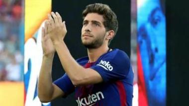 برشلونة يجدد عقد سيرجي روبرتو حتى 2022