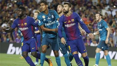 "ماركا": ريال مدريد خطط لضم مدافع برشلونة 