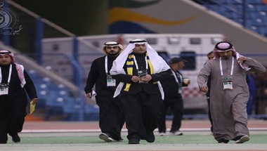 رئيس #النصر السعودي ينتقد سلوك جماهير النادي