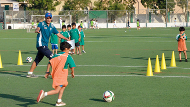 160 طالباً في مهرجان اتحاد الكرة للواعدين بنادي دبا الحصن