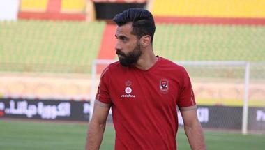 عبد الله السعيد يقترب من تجديد عقده مع الأهلي المصري