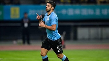 سواريز يحرز هدفه الخمسين مع أوروغواي