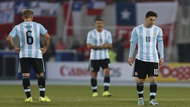 لاعب الأرجنتين يحدد شرطا وحيدا للتفوق على المنتخب الإسباني
