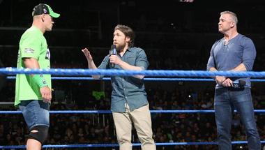جون سينا يتأهل للمنافسة على لقب WWE في "فاست لين"