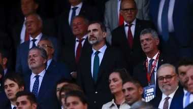ملك إسبانيا يحضر نهائي كأس إسبانيا بين برشلونة وإشبيلية